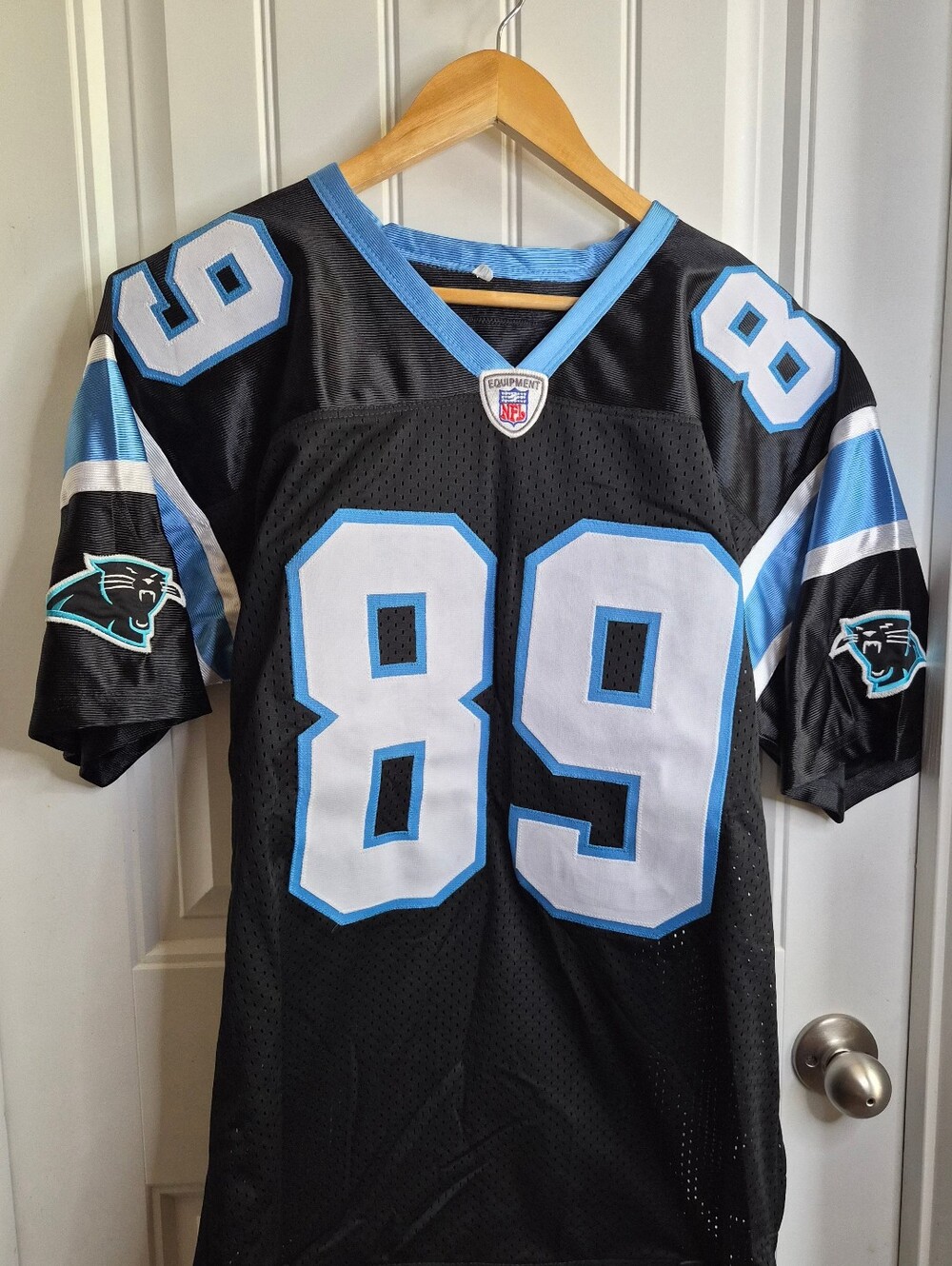 Medium North Carolina Panthers Steve Smith #89 NFL Football Jersey Black Travel